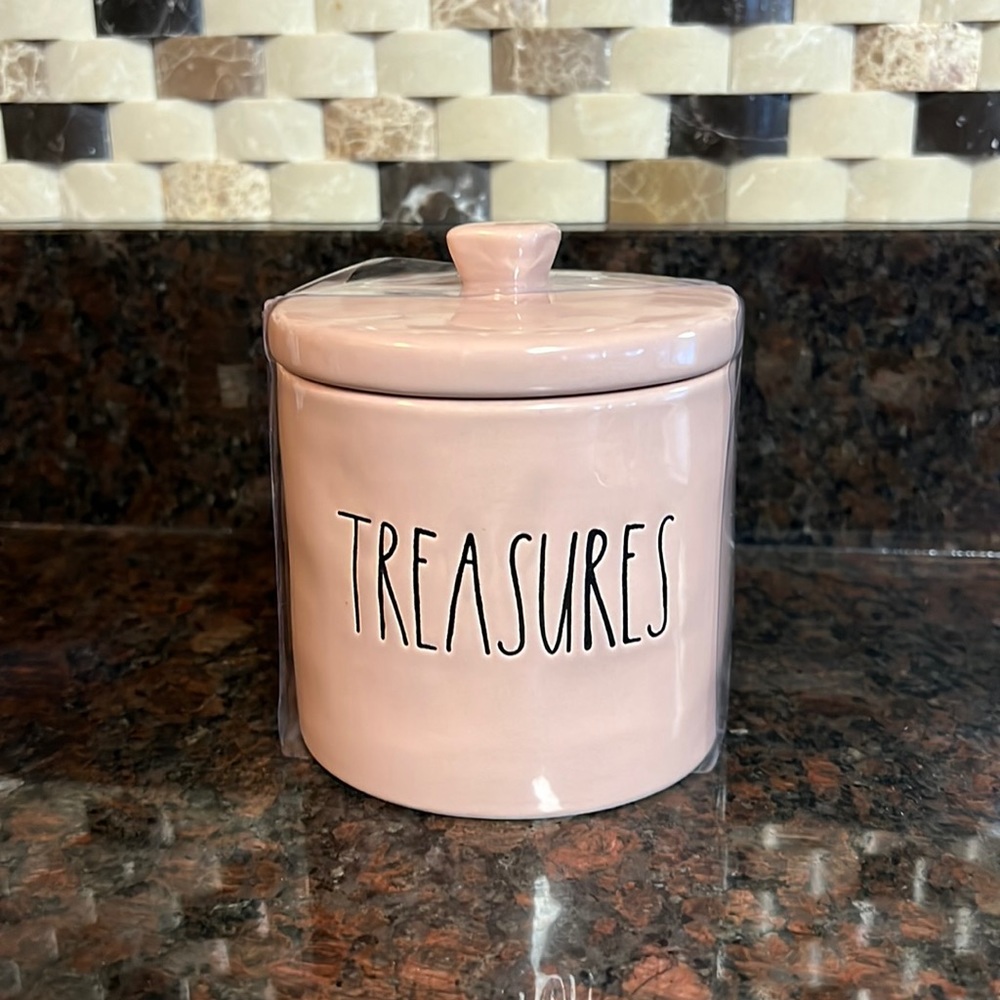 Pink Rae Dunn Jar/Container “Treasures” with lid. NWT